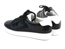 Michael Kors Chapman Lace-Up Sneaker (Women's) - Black - Sz 8 M (Lft); 8.5 (Rt)