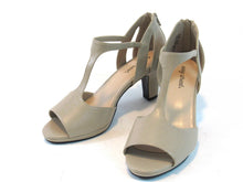 Easy Street Flash Heeled T-Strap Sandal (Women's) - Nude - Sz 10 W