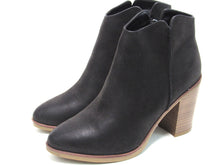 MIA Barby Block Heel Bootie (Women's) - Black - Sz 6 M