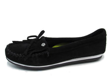 Minnetonka Kilty Plus Moccasin Flats (Women's) - Black - Sz 8.5 M