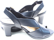 Easy Street Christy Slingback  Peeptoe Dress Sandal (Women's) - Navy - Sz 8.5 WW