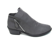Easy Spirit Gusto Comfort Bootie (Women's) - Grey Matte - Sz 8 N