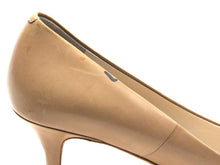 Cole Haan Grand Os Signature Kitten Heel Pump (Women's) - Biege - Sz 9 B