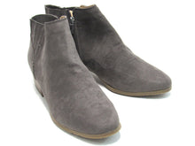 Kenneth Cole Reaction Shea Ankle Boot (Women's) - Concrete - Sz 10 M