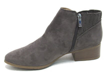 Kenneth Cole Reaction Shea Ankle Boot (Women's) - Concrete - Sz 10 M