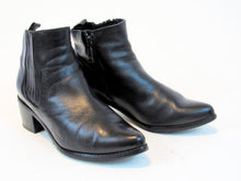 Blondo Elvina Waterproof Ankle Boot (Women's) - Black - Sz 9.5 M; 41 EU