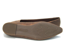 Baretraps Rhonda Slip-On Casual Flat (Women's) - Bronze - Sz 9 M