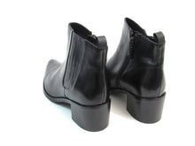 Blondo Elvina Waterproof Ankle Boot (Women's) - Black - Sz 8.5 M; 39 EU