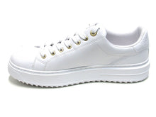 Guess Denesa 3 Treaded Platform Lace-Up Sneaker (Women's) - White - Sz 10 M