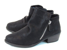 Easy Street Gusto Bootie (Women's) - Black - Sz 8.5 W