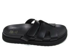GC Shoes Azalea Slip-On Flat Sandal (Women's) - Black - Sz 9.5 M
