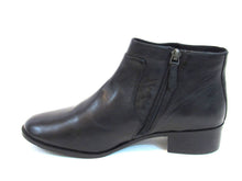 Caslon Side Zip Dress Bootie (Women's) - Black - Sz 9 M