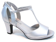 Easy Street Flash T-Strap Dress Sandal (Women's) - Silver Satin - Sz 9 M