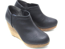 Dr. Scholl's Harlow Wedge Bootie (Women's) - Black - Sz 7.5 W