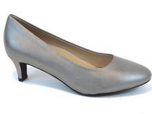 Trotters Fab Dress Pump (Women's) - Pewter - Sz 7 M