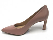 Vince Camuto Retsie Pointed Toe Pump (Women's) - Biege - Sz 9.5 M