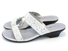 Karen Scott Eanna Slip-On Sandal (Women's) - White - Sz 9.5 M