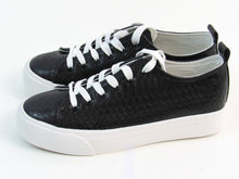 Olivia Miller Jenna Sneaker (Women's) - Black - Sz 8; 38.5 EU