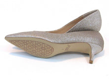 Badgley Mischka Royalty Dress Pump (Women's) - Gold - Sz 8 M