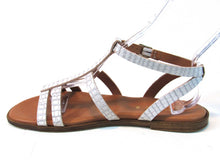 Bella Vita Ira-Italy Flat Sandal (Women's) - White - Sz 8 M