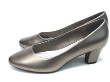 Easy Street Ballari Pump (Women's) - Pewter - Sz 9 W