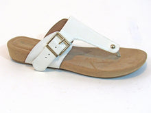 Giani Bernini Rivver Memory Foam Sandals (Women's) - White - Sz 8.5 M